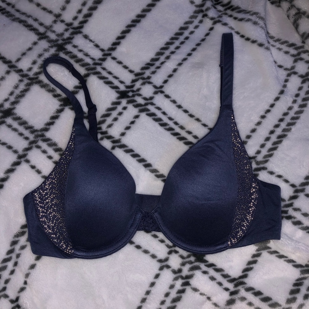 Victoria’s Secret Bra